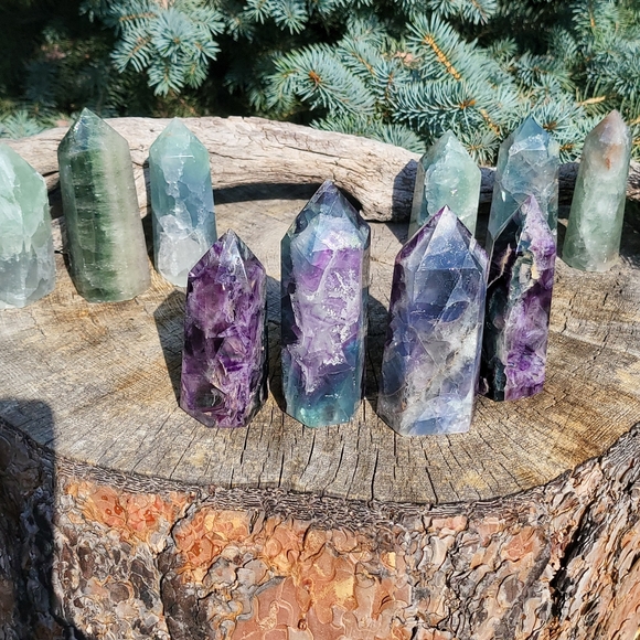 Rainbow Fluorite Tower / Wand / Obelisk / Fluorite - Picture 9 of 9